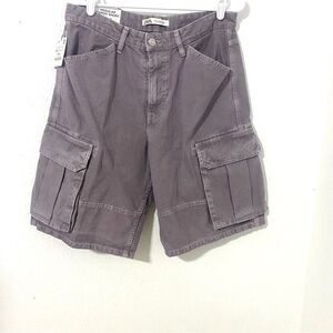 ZARA Men’s Regular Cargo Denim Shorts Light Purple Size 32 Hits Above Knee NWT